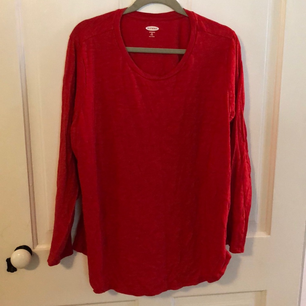Red long sleeve tee